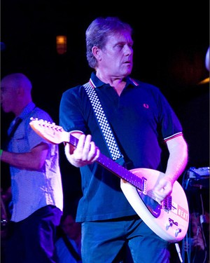 Dave Wakeling